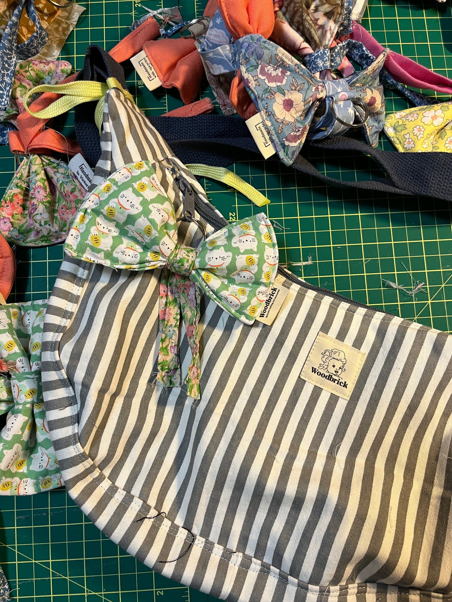 Surprise Bow 🎀