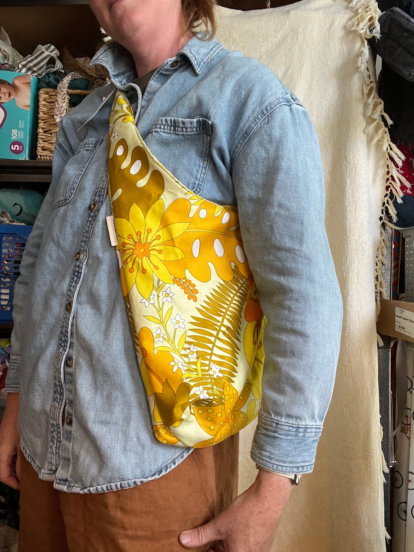 “Hibiscus haze” Slouchy Tote