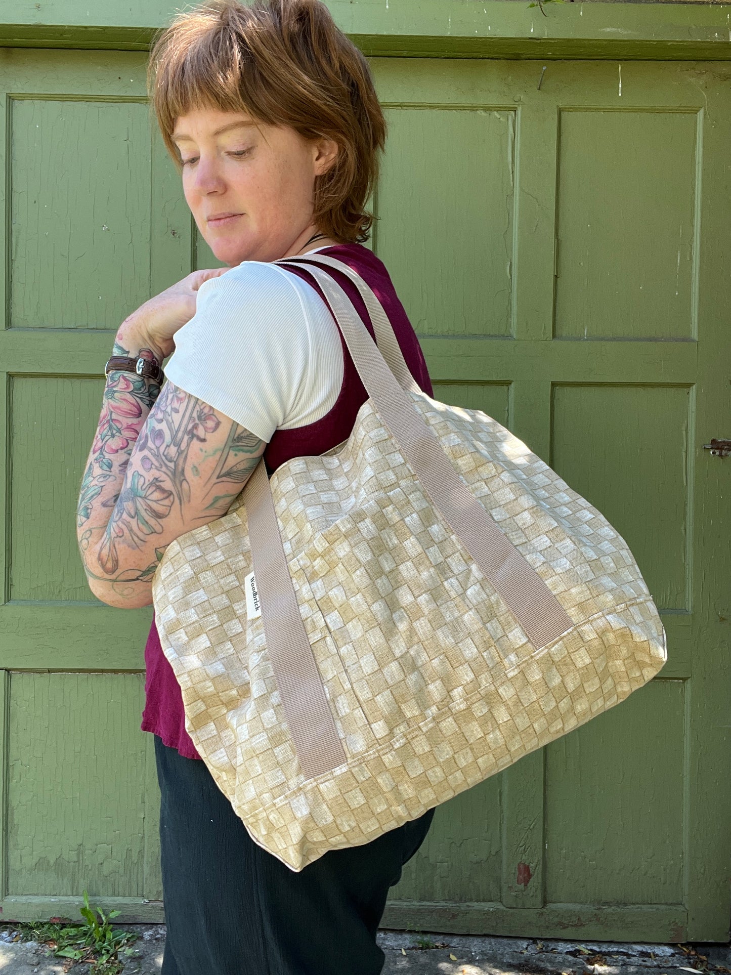 "Basket Case" Gloat n' Tote
