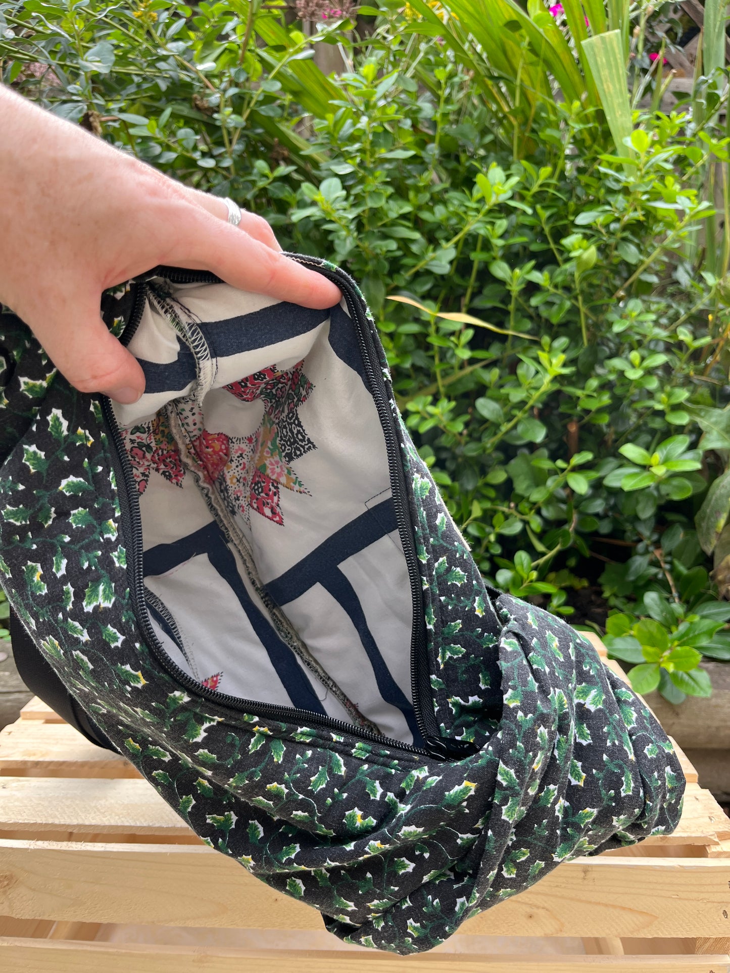 “Night garden” Classic Crescent Bag