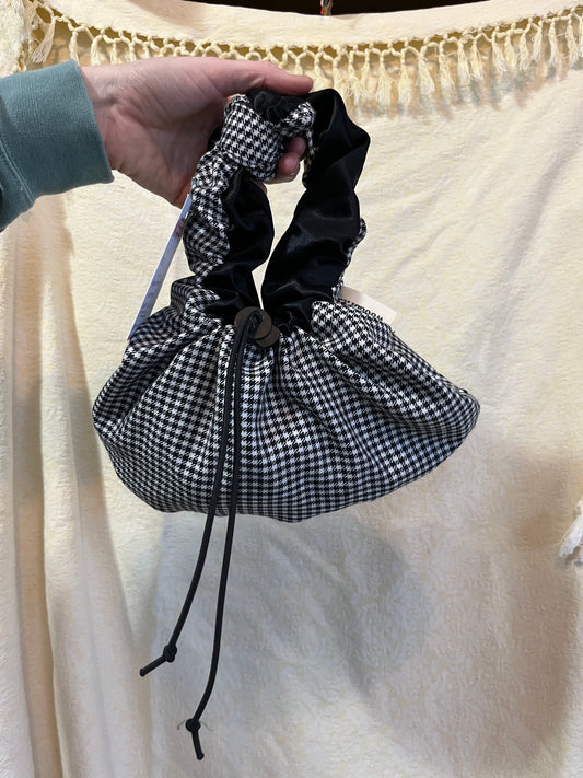 “Black sesame” Dumpling Bag