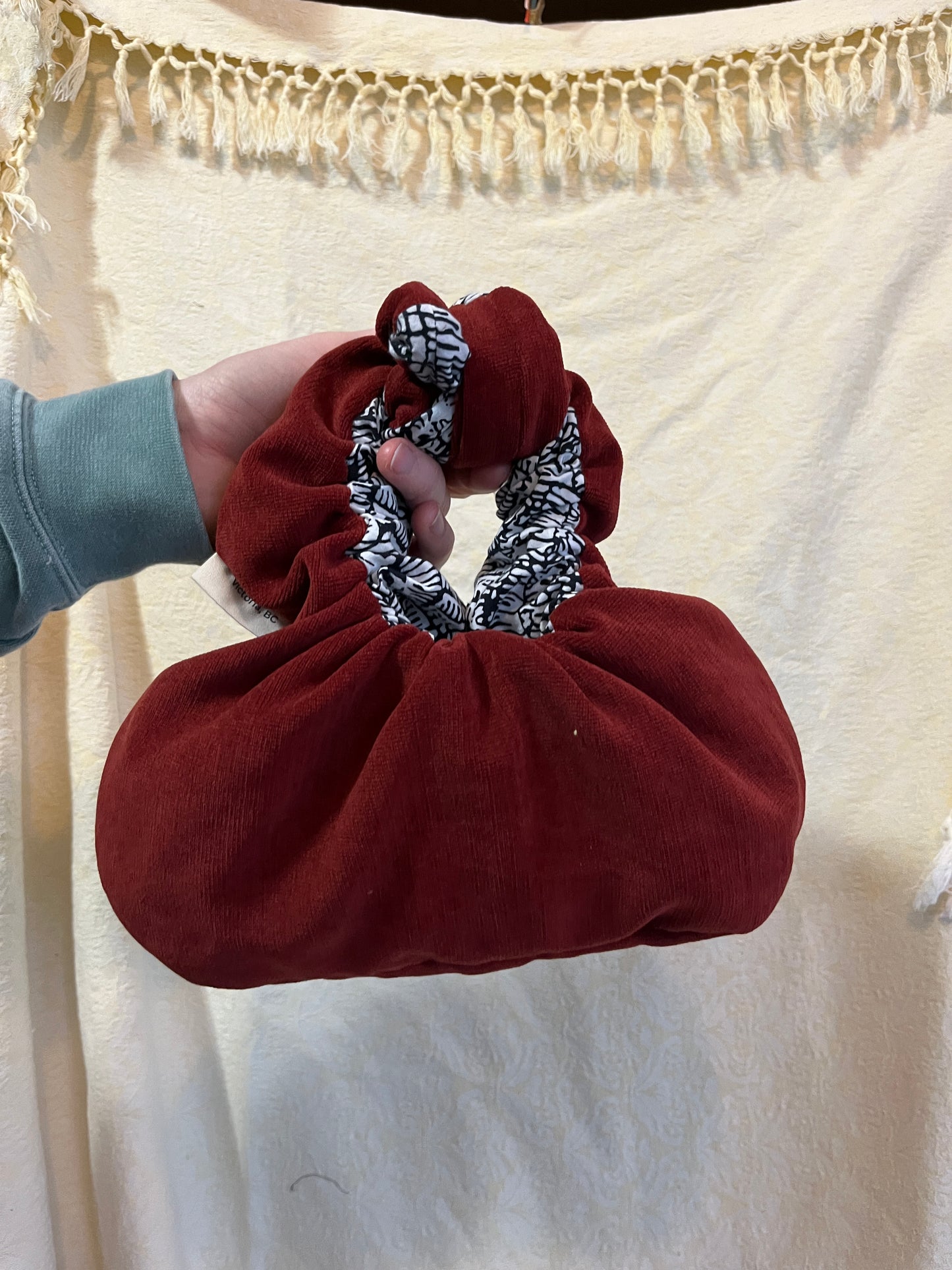 “Red bean paste” Dumpling Bag