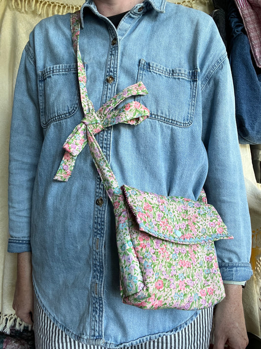 “Vintage floral” Knot mini