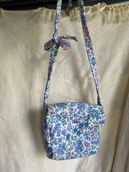 "Wildflower Walk" Knot mini
