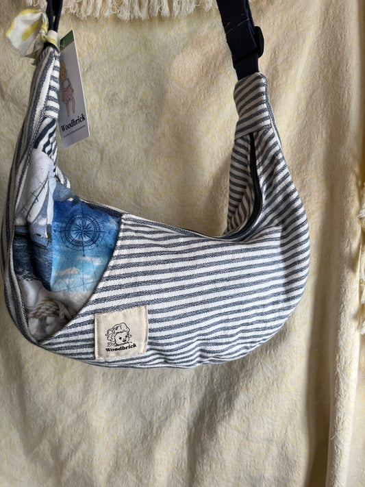 “Swiftsure” Pocket Crescent Bag