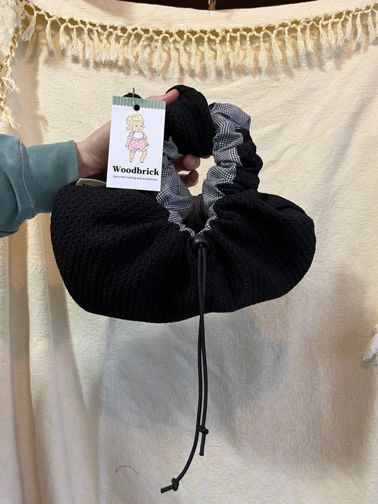 “Black Garlic” Dumpling Bag