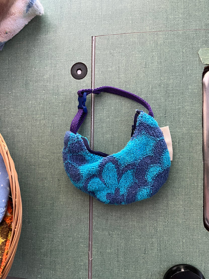Micro crescent