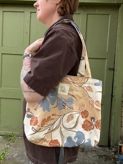 "Hibiscus" Casey's Tote