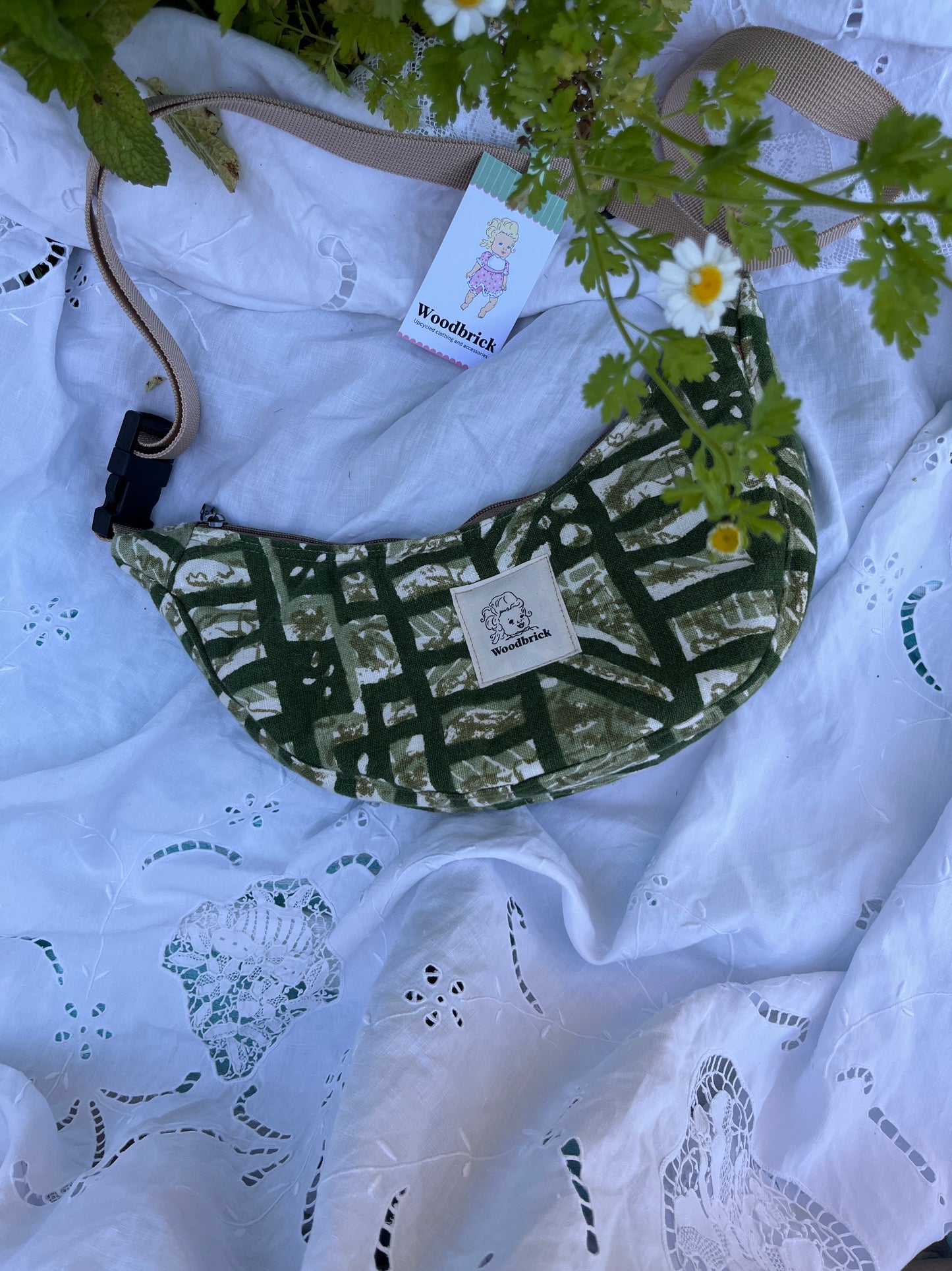 "Mossy" Sidekick Crescent Bag