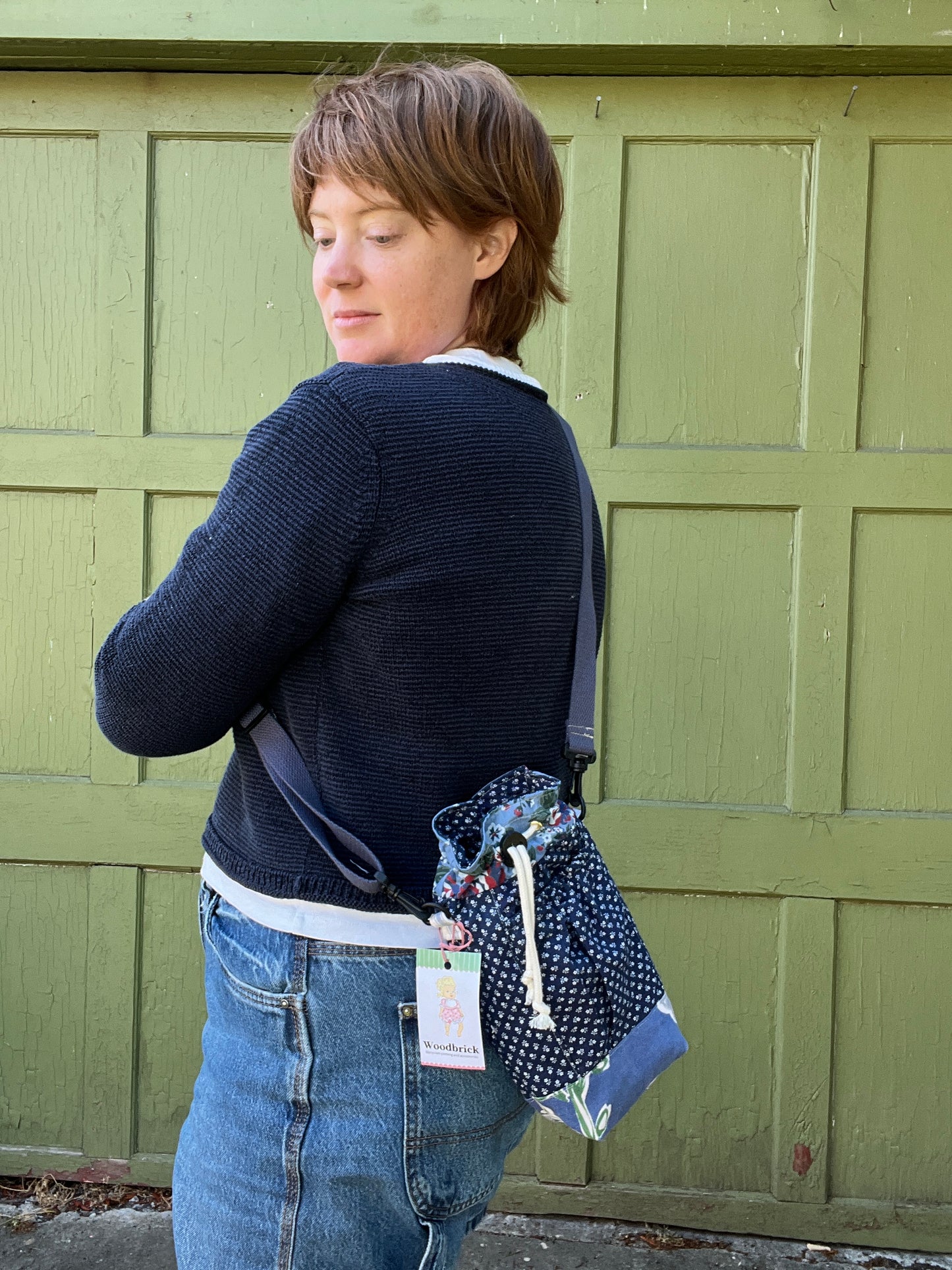 "Prairie Blue" Vintage Fabric Upcycled Crossbody Water Bottle Sling