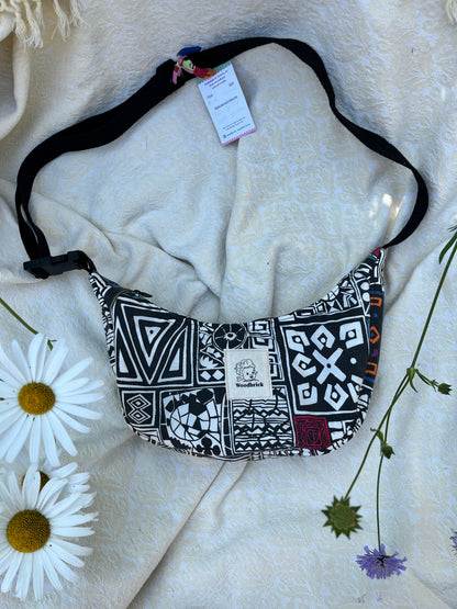 "Jenny Kee" Vintage Sidekick Crescent Bag