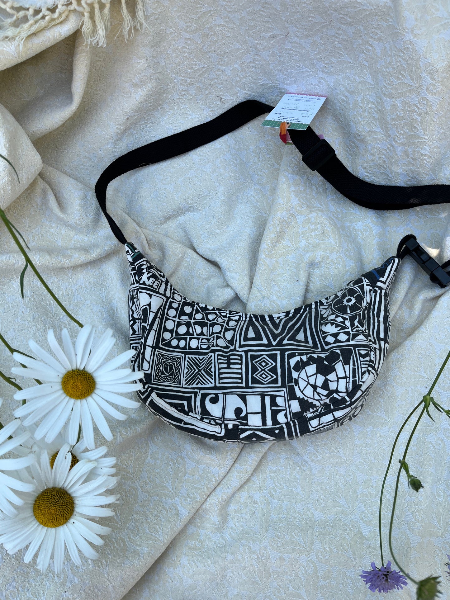 "Jenny Kee" Vintage Sidekick Crescent Bag