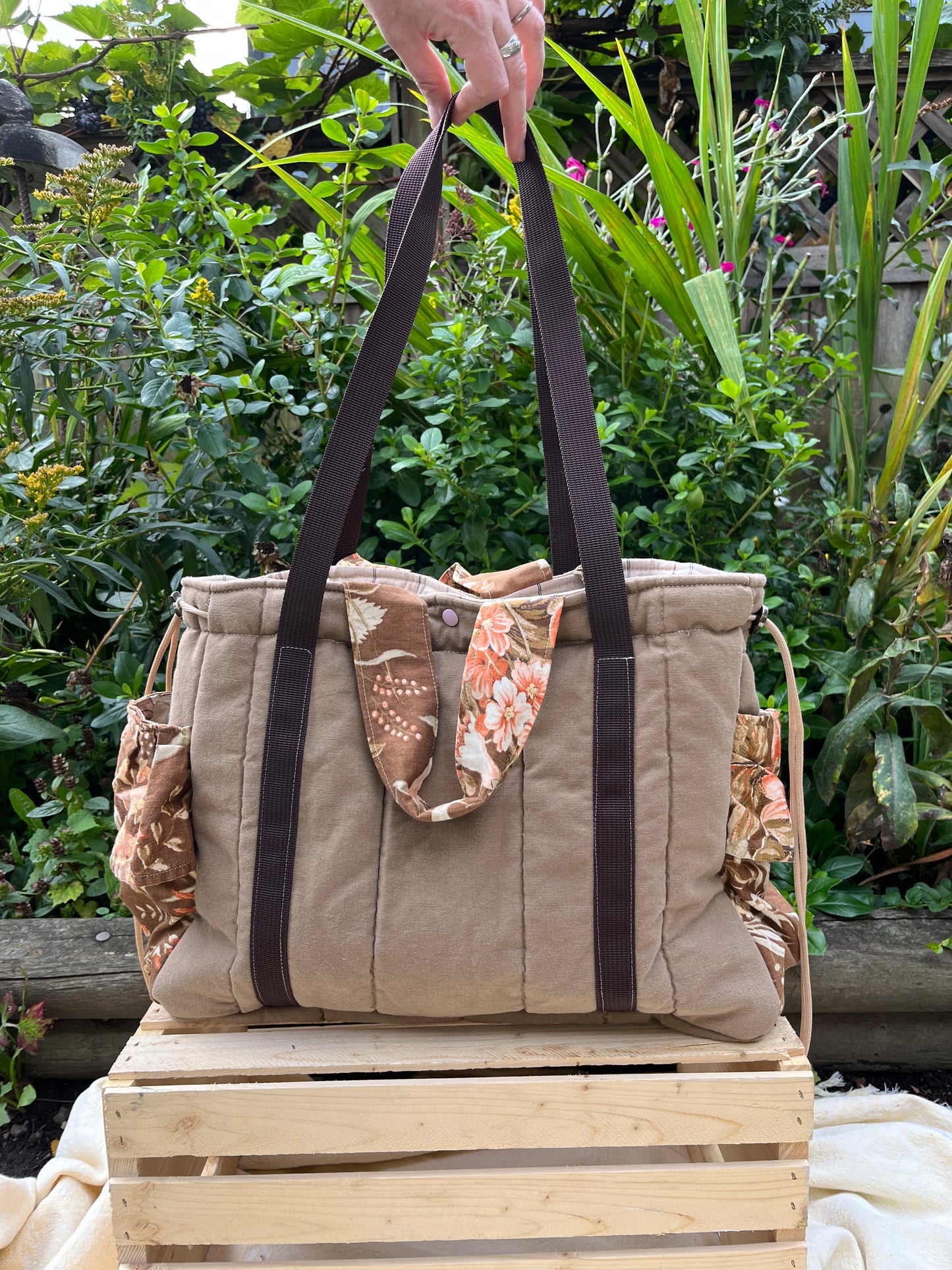 "Coral floral" Sam’s Tote Bag