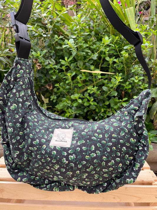 “Night garden” Classic Crescent Bag