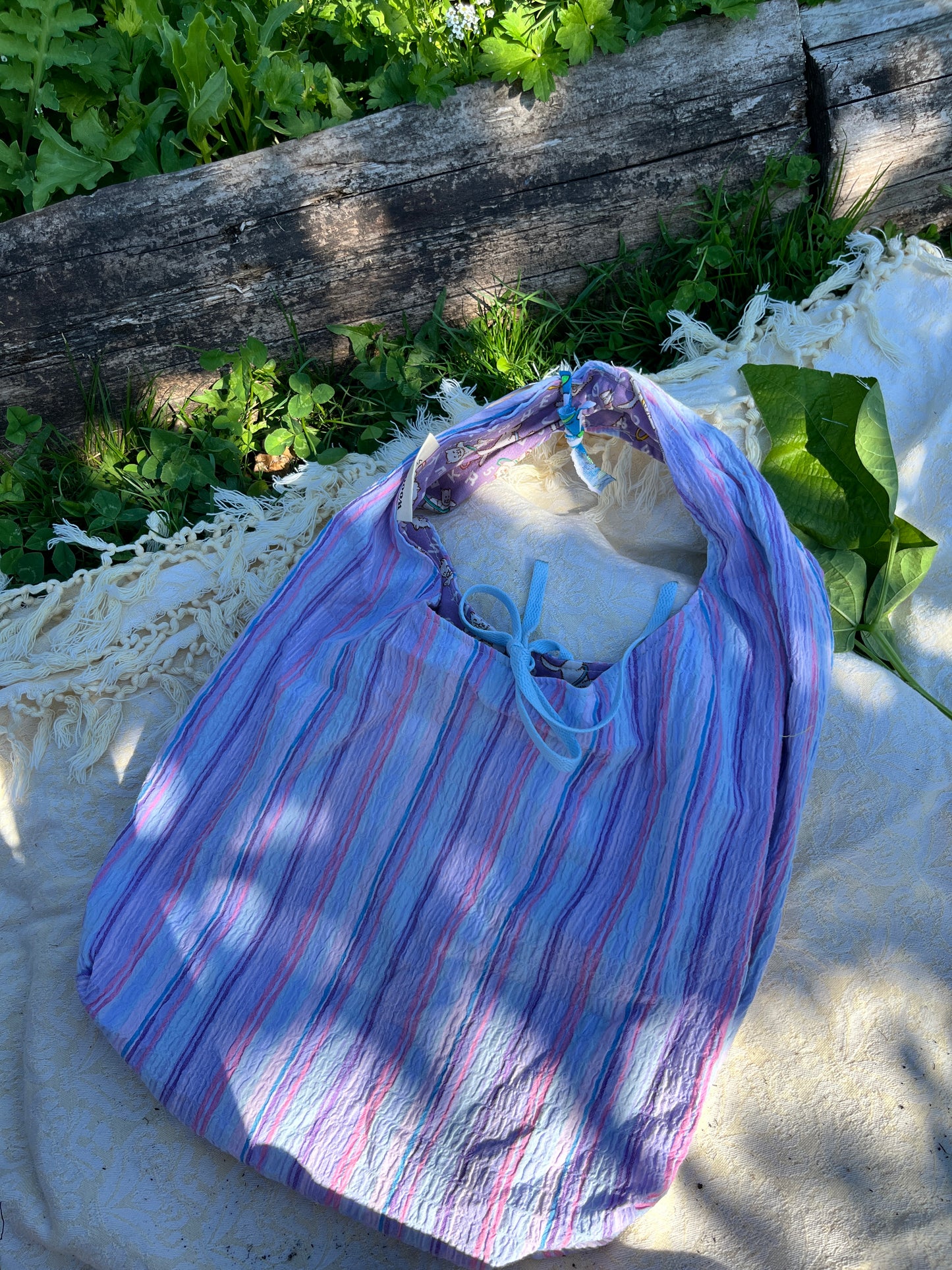 "Cat in the Shade" Slouchy Tote - Small