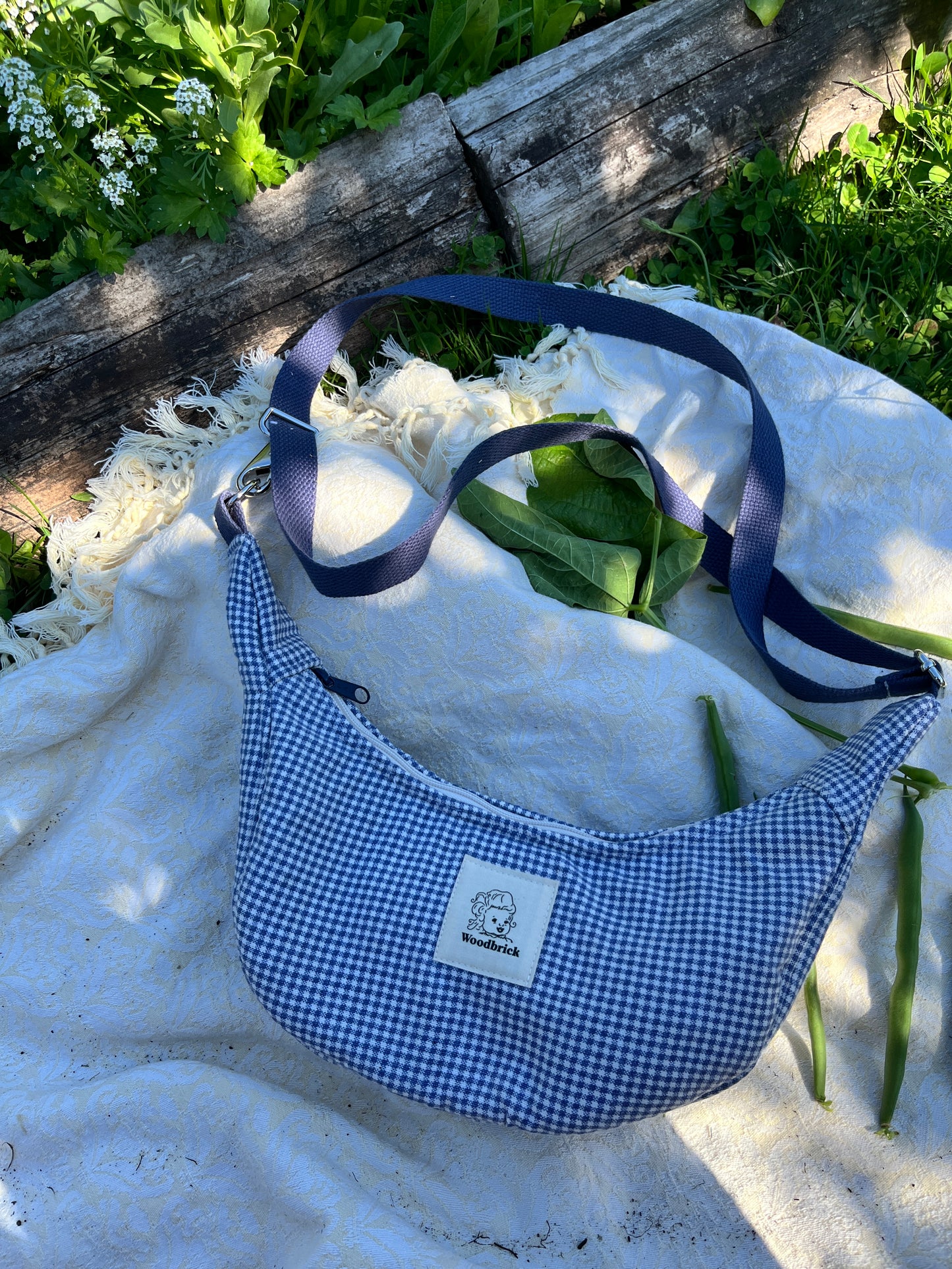 "Beach Picnic" Sidekick Crescent Bag