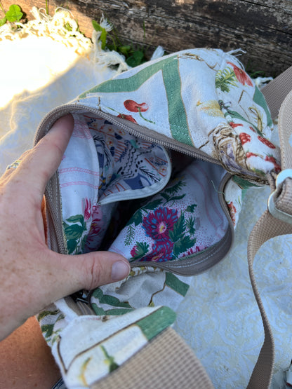 "Flora and Fauna" Big Shoulder Bag