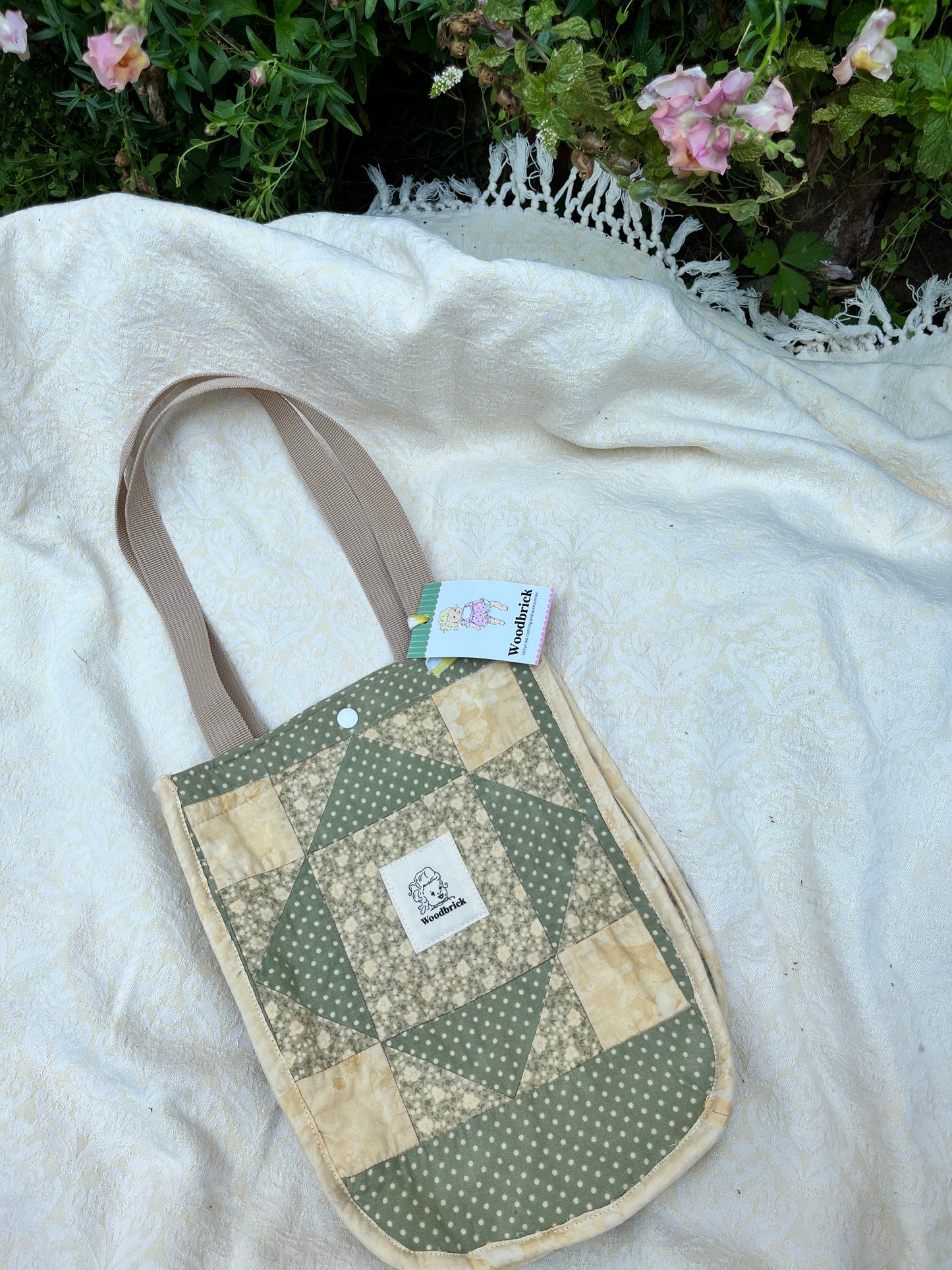 "Butter Mom" Lulu-style upcycled quilt shopping bag