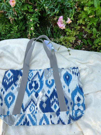 "Shades of Blue" Gloat n' Tote