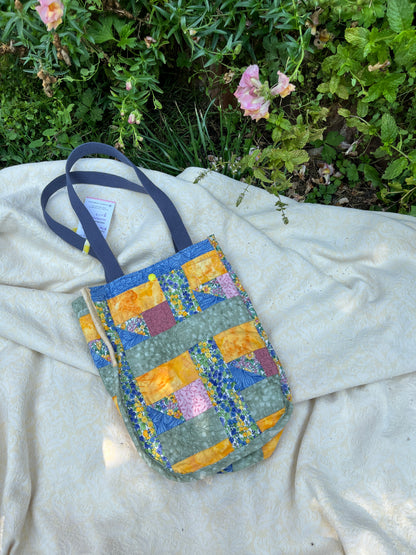 "Country Kitchen" Lulu-style upcycled quilt shopping bag