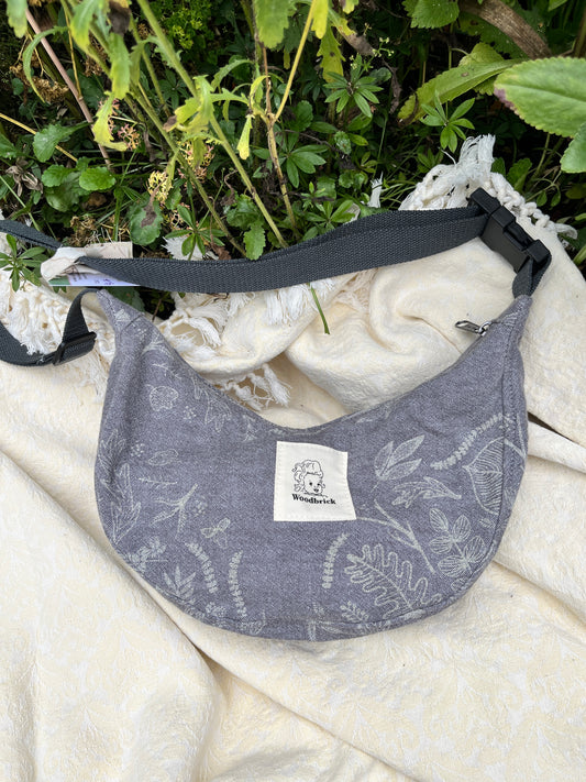 "Heavy Dew" Sidekick Crescent Bag