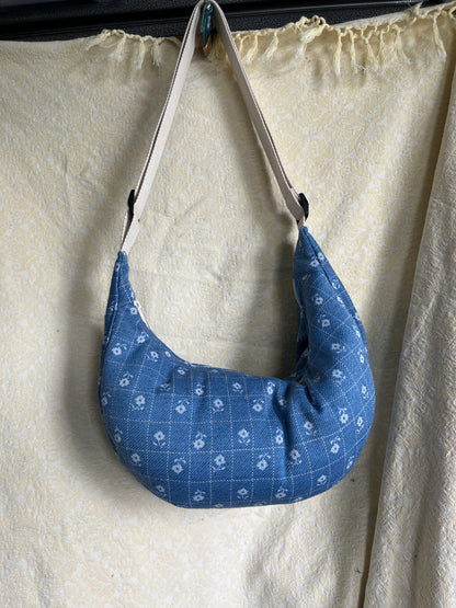 "Dusty Daisies" Classic Crescent Bag